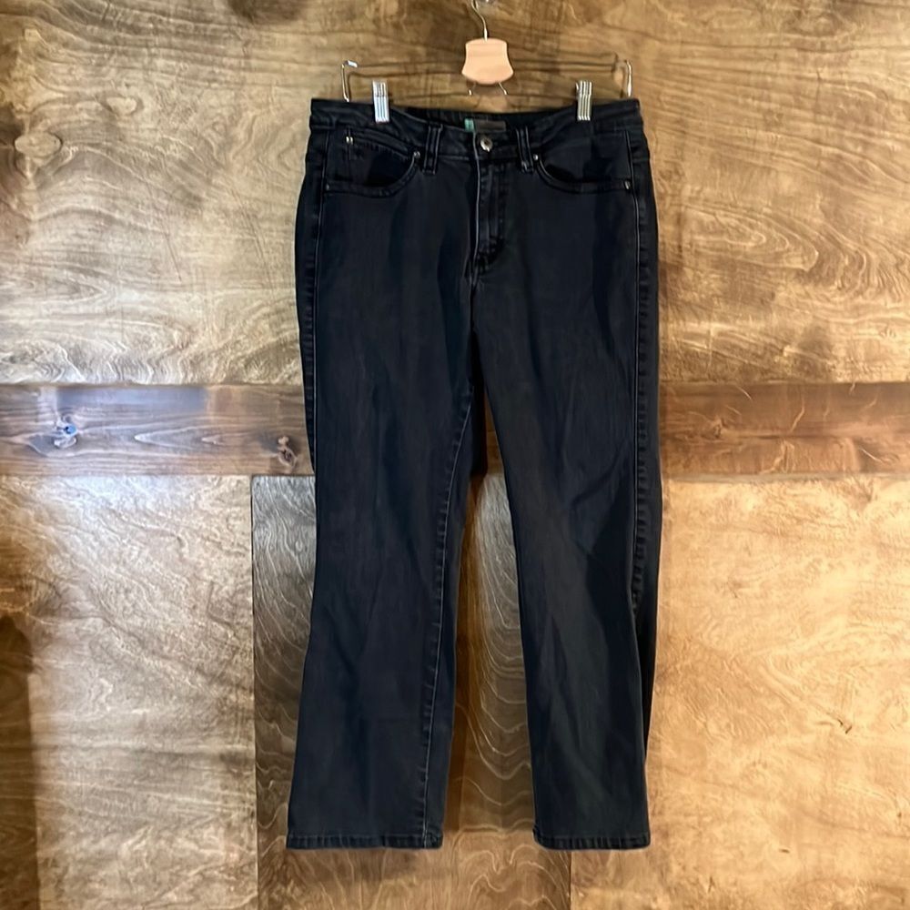 Aura Women's Black Wash‎ Bootcut Jeans Size 10 Petite